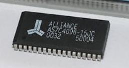 AS7C4096
